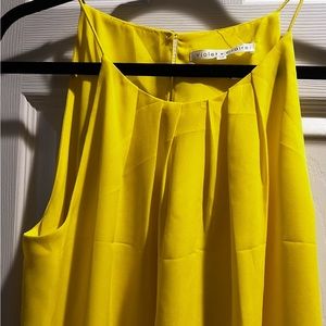 Olive + Claire yellow new top